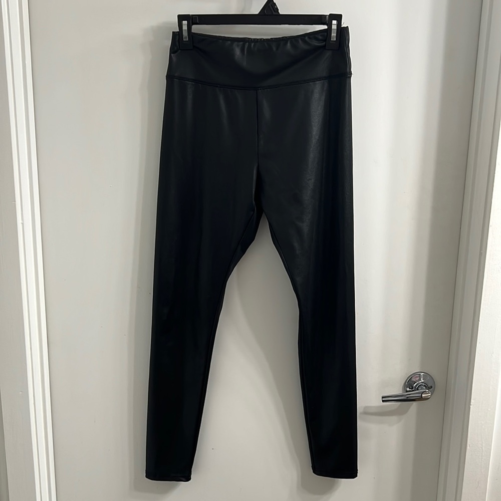 Wild fable liquid leggings - Picture 2 of 5
